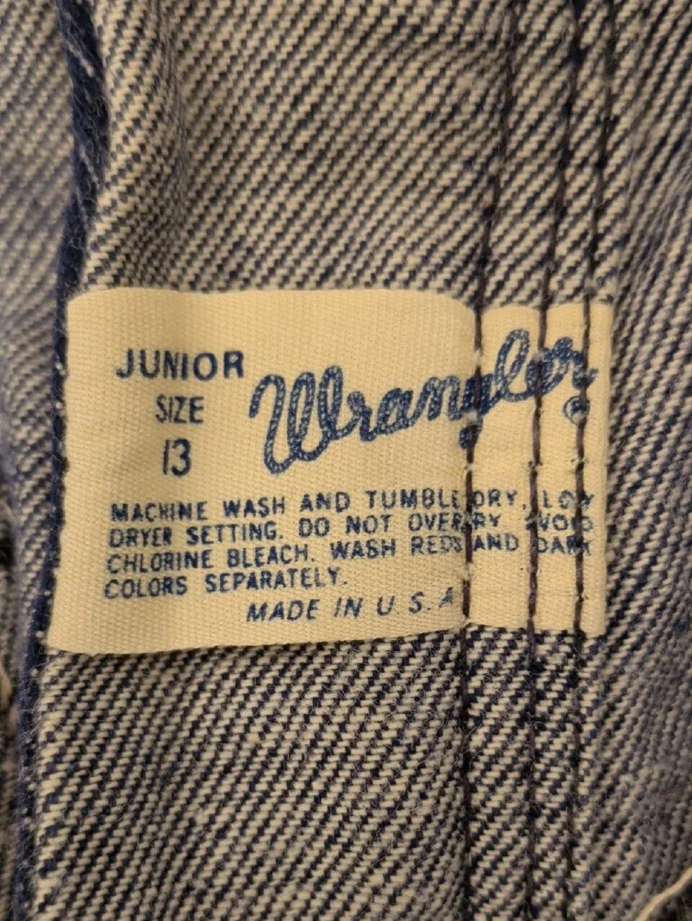 Vintage Wrangler Dark Blue Denim Patch Pocket Denim Jean Short Shorts USA Made